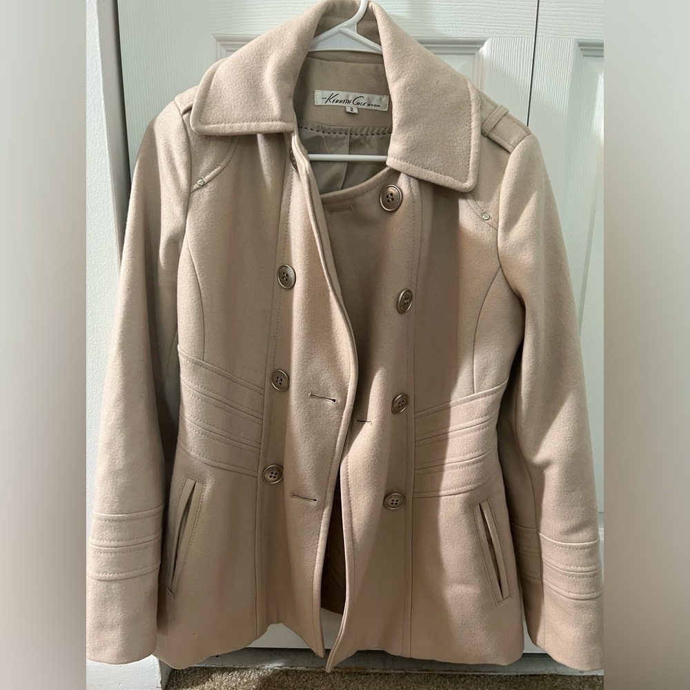 Size 2 Women’s cream Kenneth Cole Pea Coat